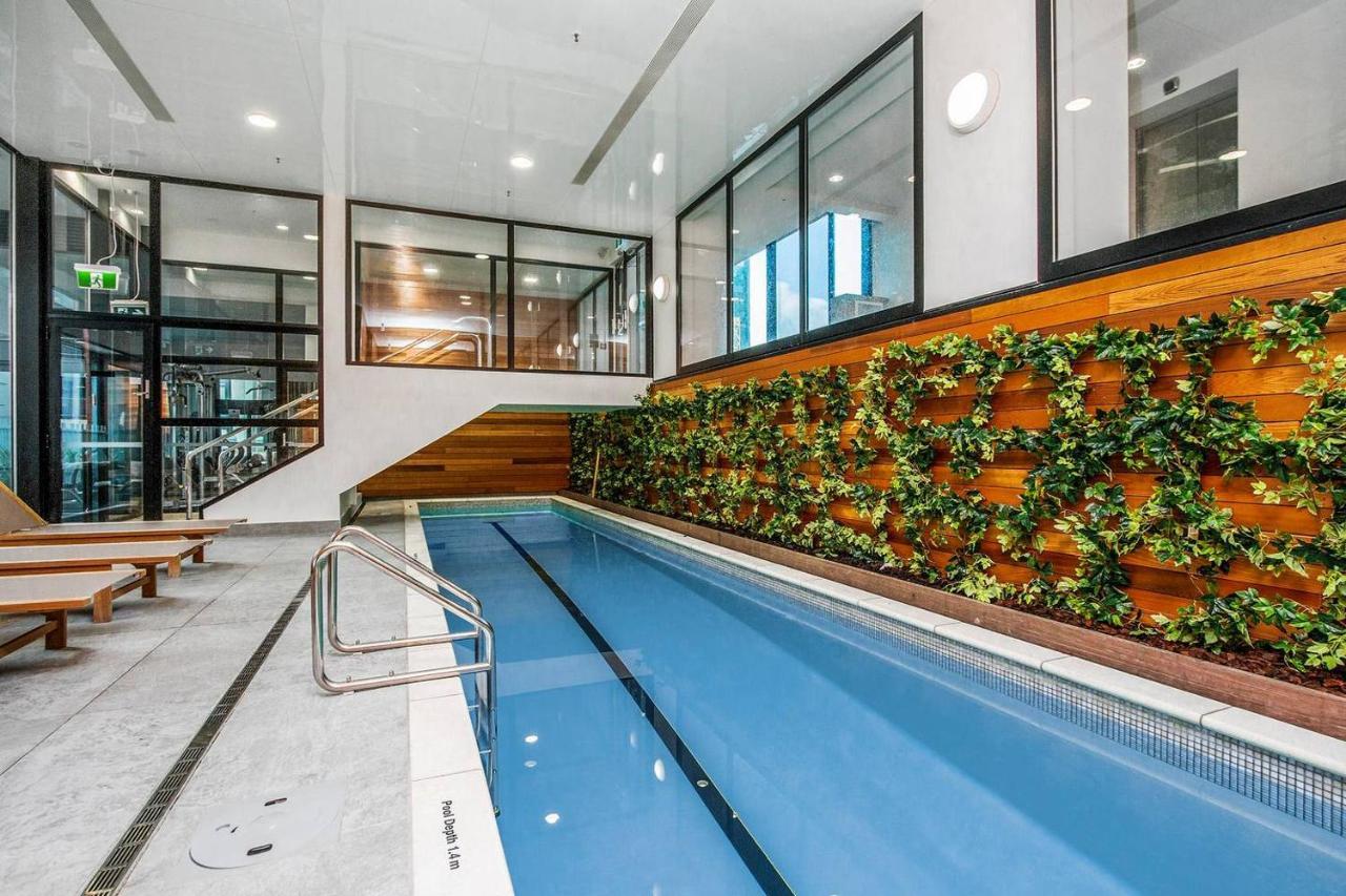 Sky Tower On Your Doorstep! Modern Two Bedroom Auckland Exterior photo